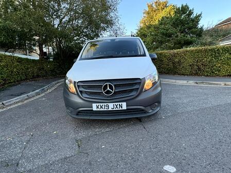 MERCEDES-BENZ VITO
