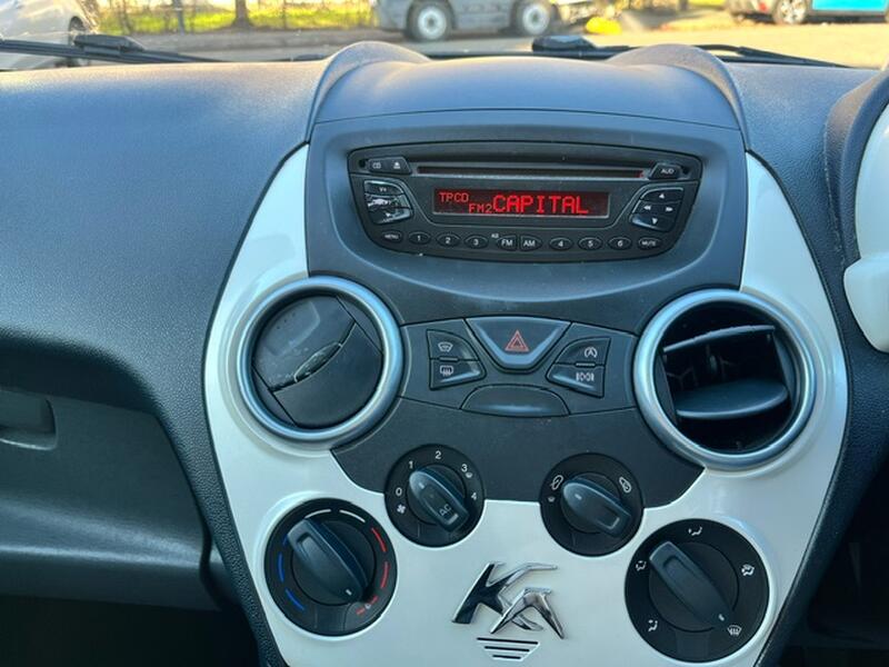 FORD KA