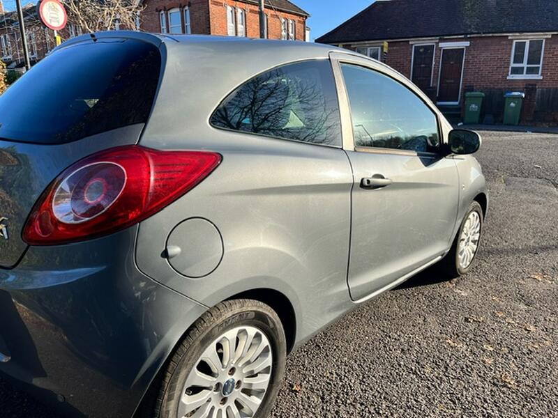 FORD KA
