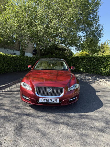 JAGUAR XJ