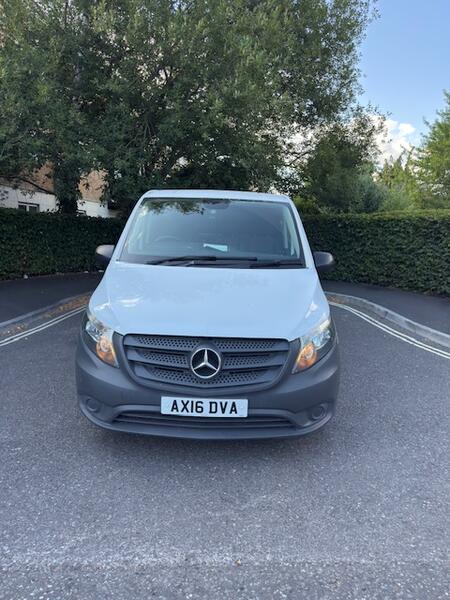 MERCEDES-BENZ
