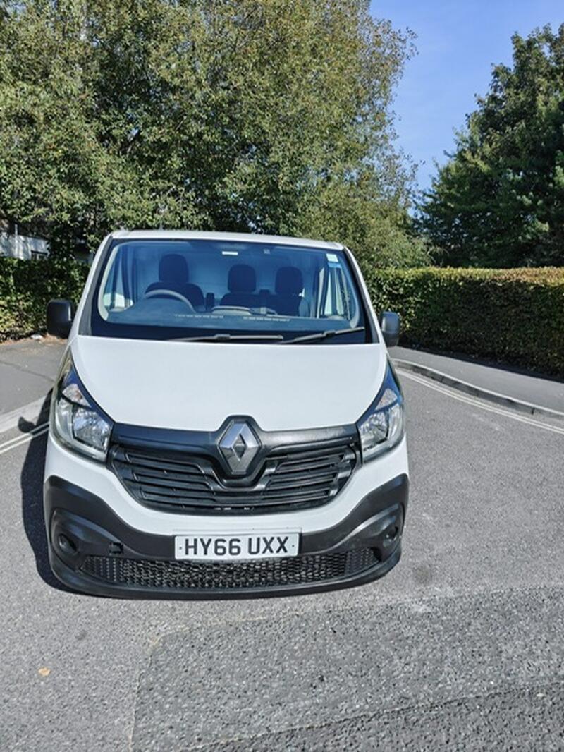 RENAULT TRAFIC